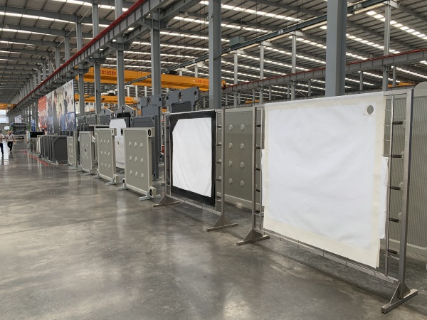 優質板框式壓濾機濾板價格是多少?